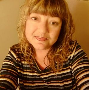 Meet your Posher, Teresa